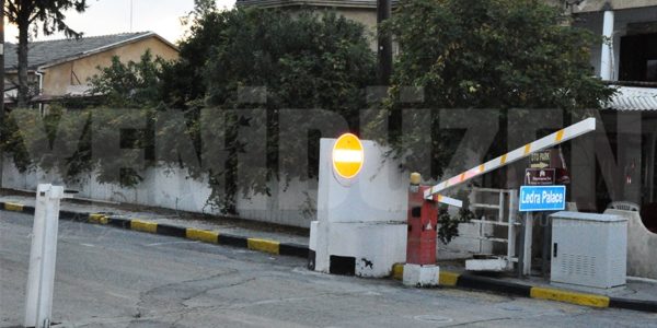 Ledra Palace - damaged barrier