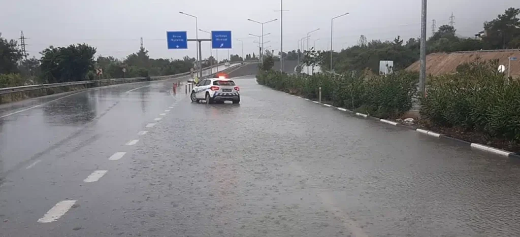 Floods on roads